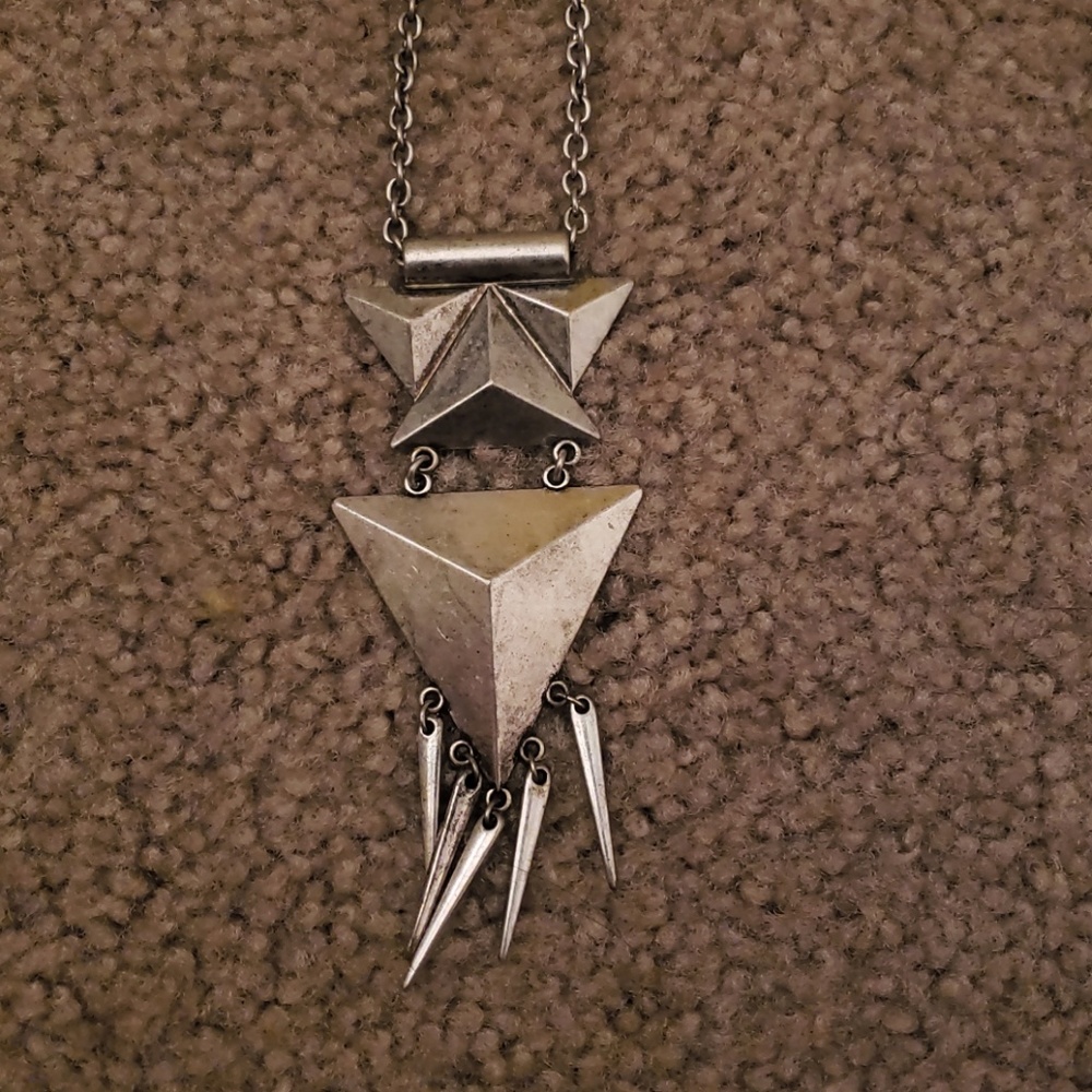 Light Metal Necklace